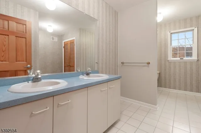 $1,099,000 | 34 Solomon Drive, Bridgewater, NJ 08807