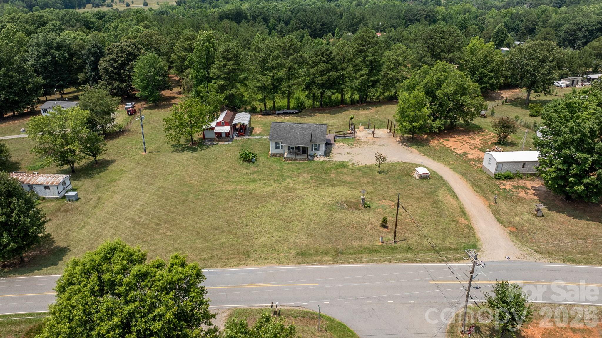 649 Springs East Road Lincolnton, NC 28092 - Photo 10 of 41 Gallery Image 10