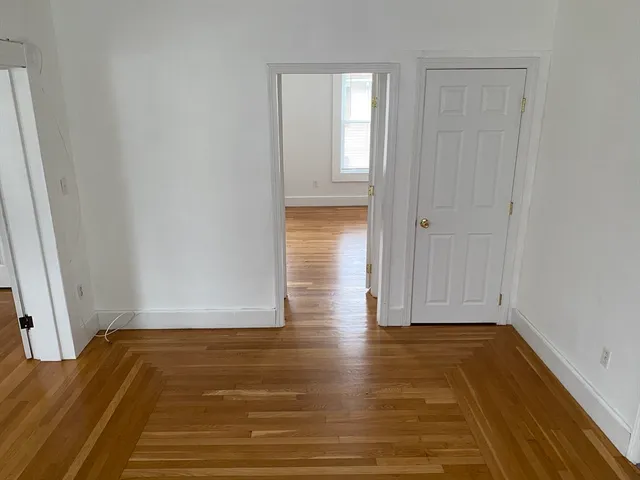 $1,895 | 35 Grant Street, Unit 2, Milford, MA 01757