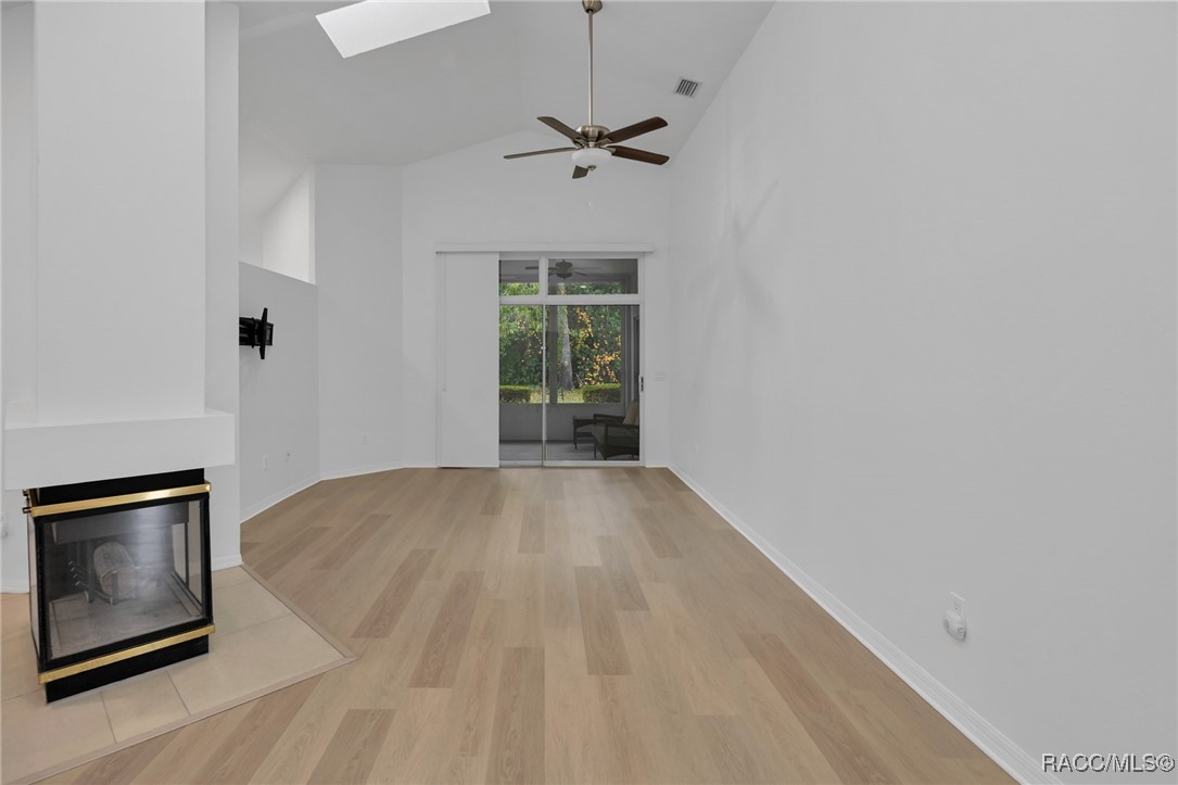 36 Byrsonima Loop Homosassa, FL 34446 - Photo 6 of 54 GREAT ROOM 1