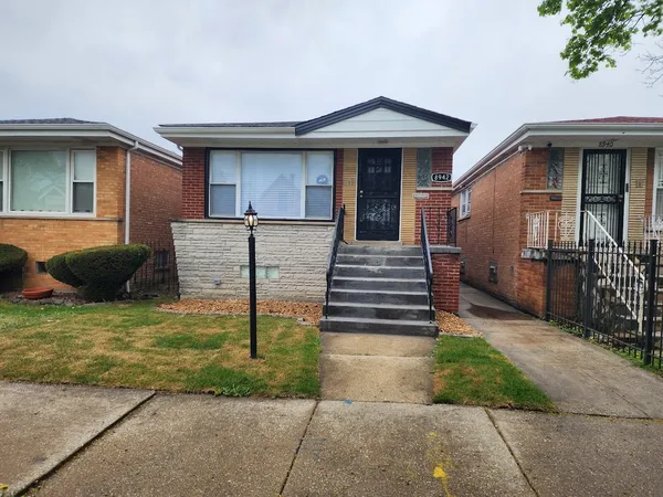 $290,000 | 8942 South Union Avenue, Chicago, IL 60620