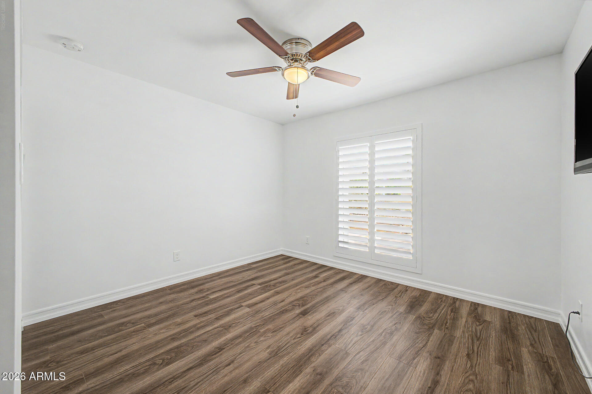 2335 East Shangri La Road Phoenix, AZ 85028 - Photo 27 of 50