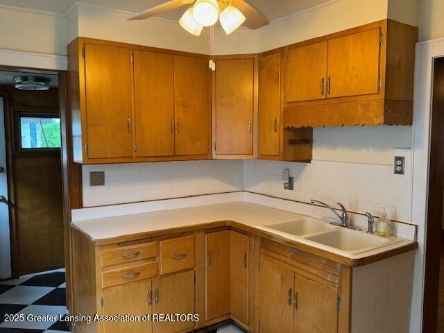 1711 Drexel Road Lansing, MI 48915 - Photo 10 of 15 Kitchen