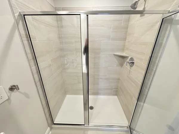 $2,095 | 204 Douglas Bend Road, Unit 1802, Gallatin, TN 37066