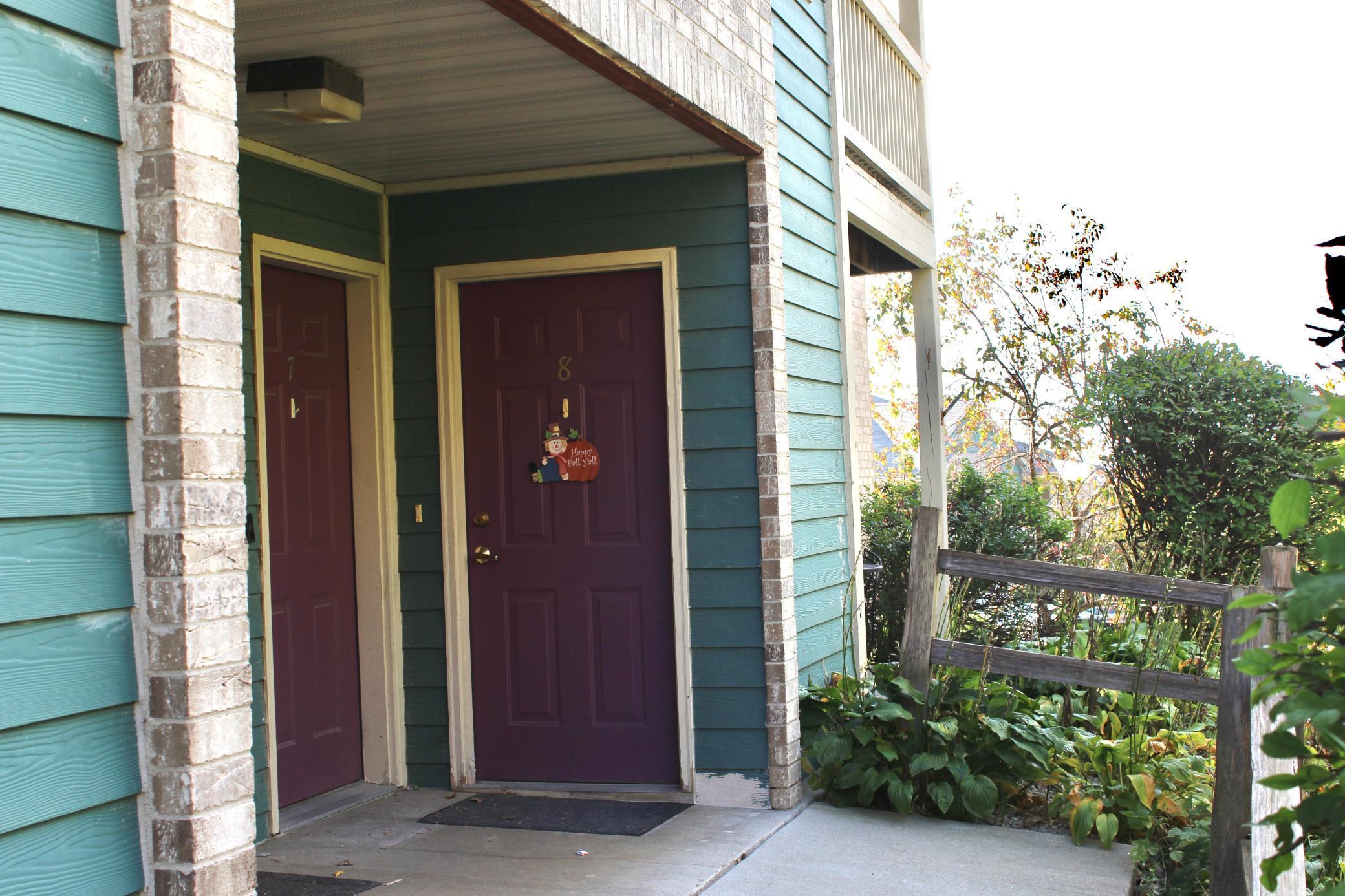 1872 Deerhaven Lane Northeast, Unit 8 Rochester, MN 55906 - Photo 2 of 18