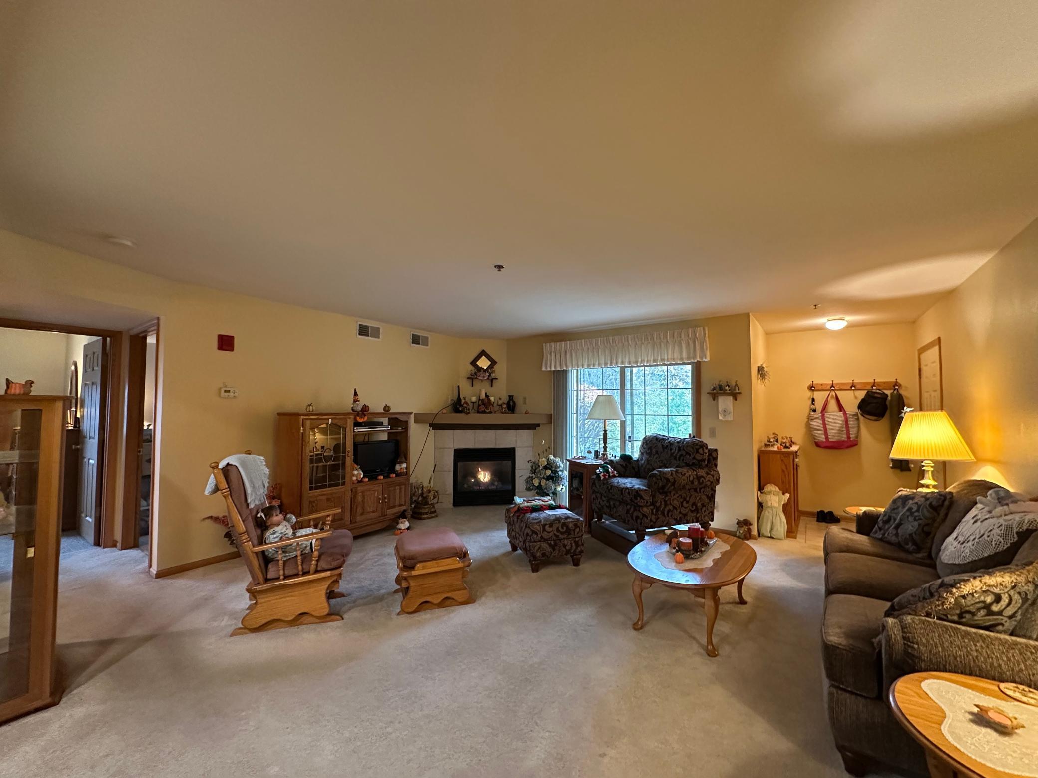 1872 Deerhaven Lane Northeast, Unit 8 Rochester, MN 55906 - Photo 5 of 18