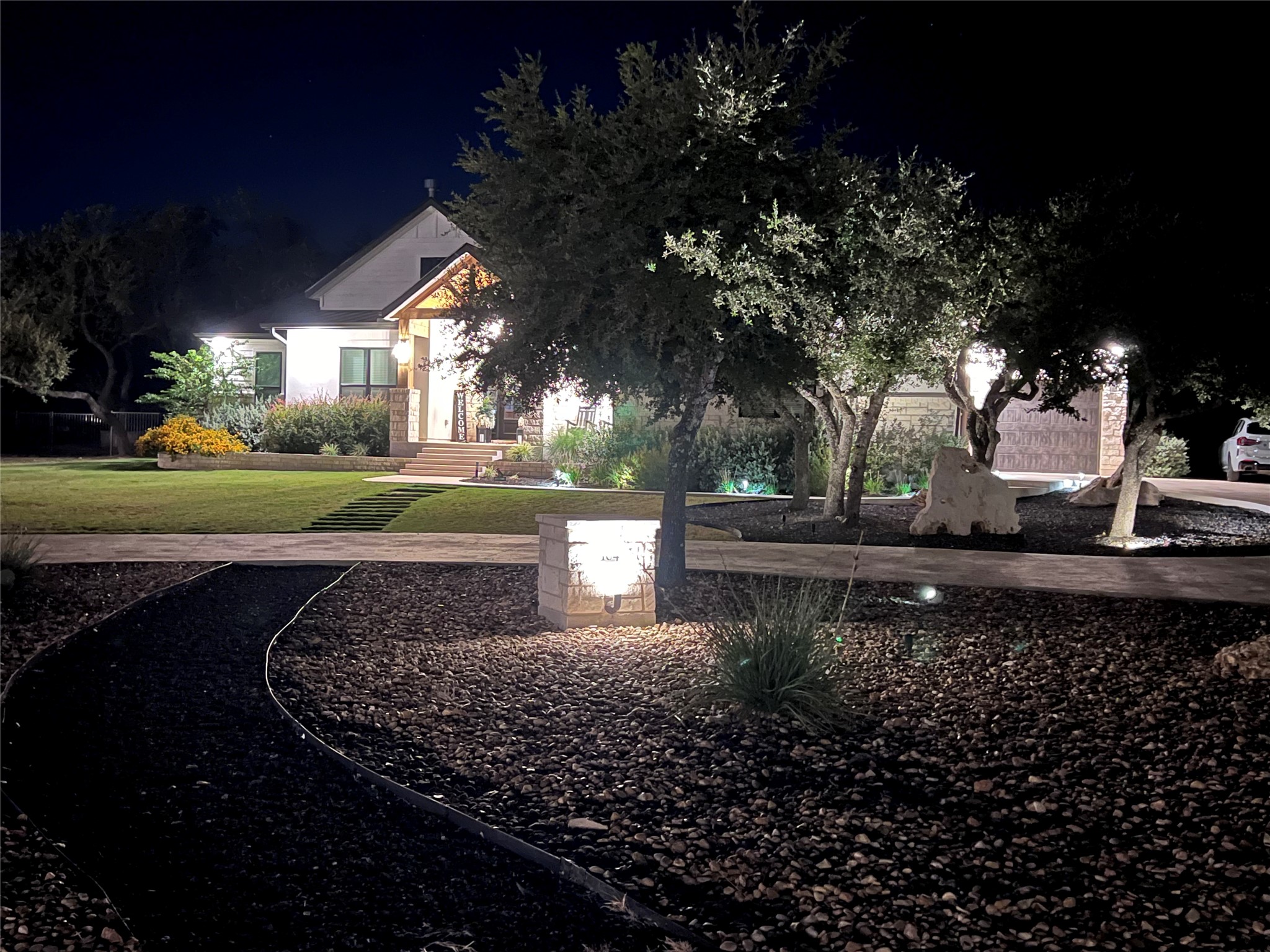 104 Lower Cedar Cove Georgetown, TX 78633 - Photo 35 of 37 a view of a backyard of the house