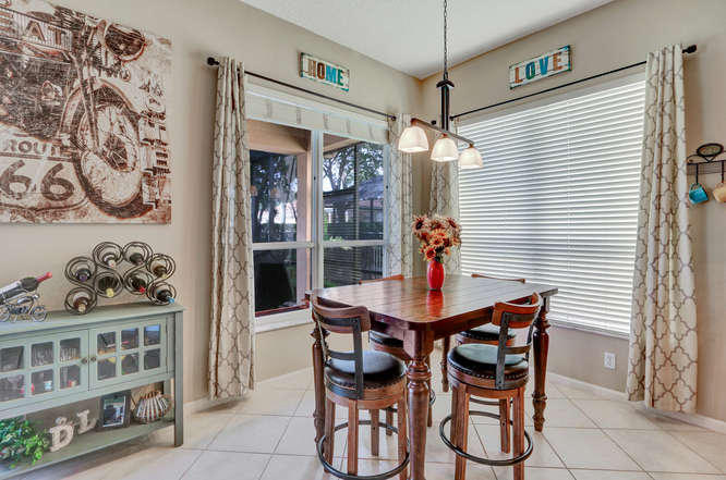 11162 Laurel Walk Road Wellington, FL 33449 - Photo 12 of 32 11162 Laurel Walk Rd-small-012-21-Breakf