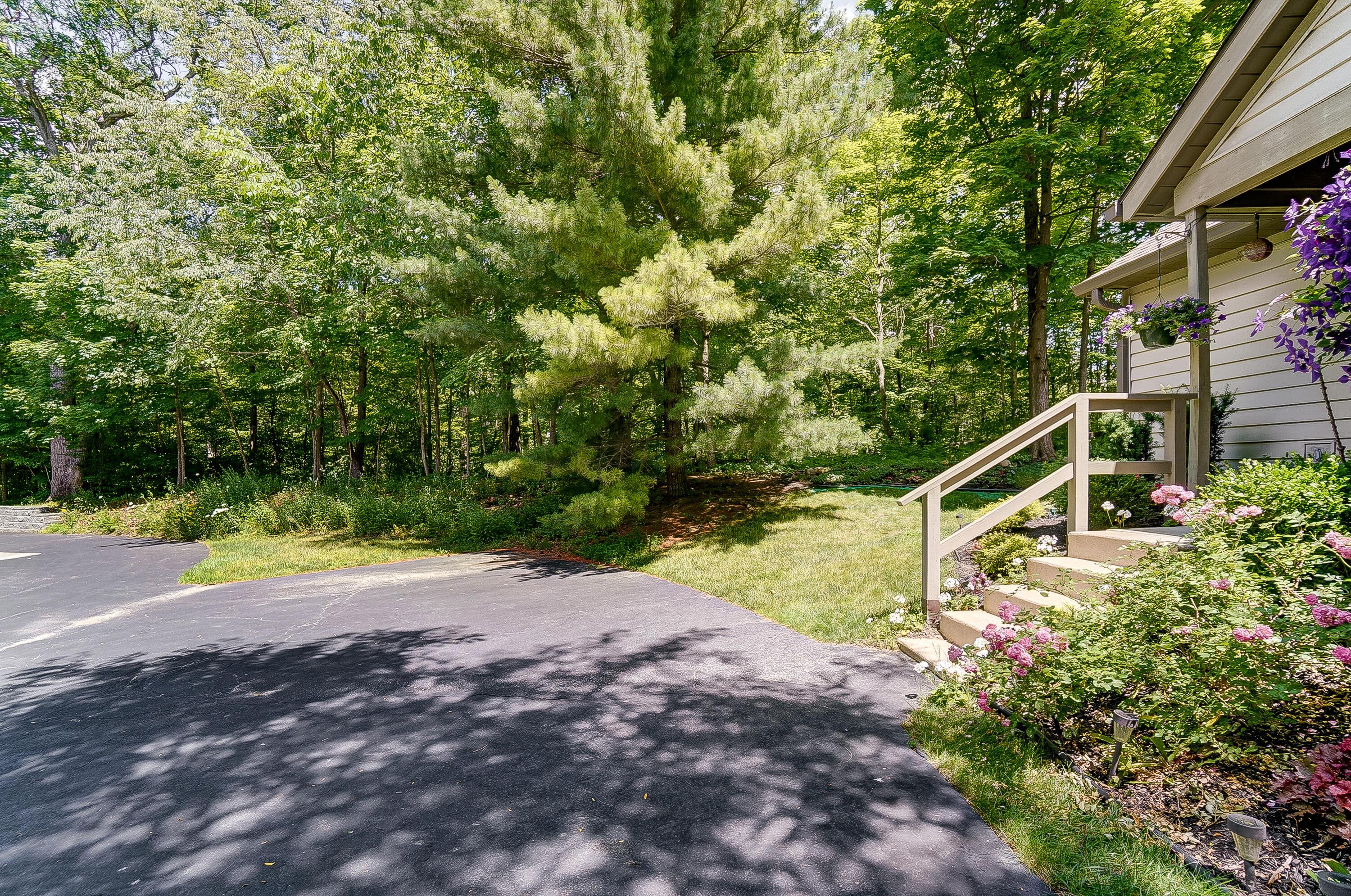 344 Hidden Ravines Drive Powell, OH 43065 - Photo 51 of 53 053
