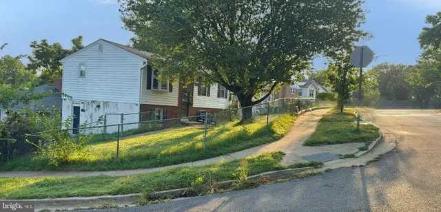 $380,000 | 1211 Doewood Lane, Capitol Heights, MD 20743