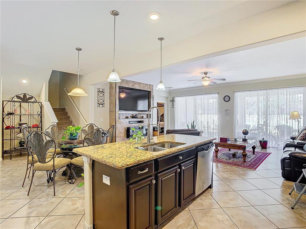 1137 Seburn Road Apopka, FL 32703 - Photo 7 of 79