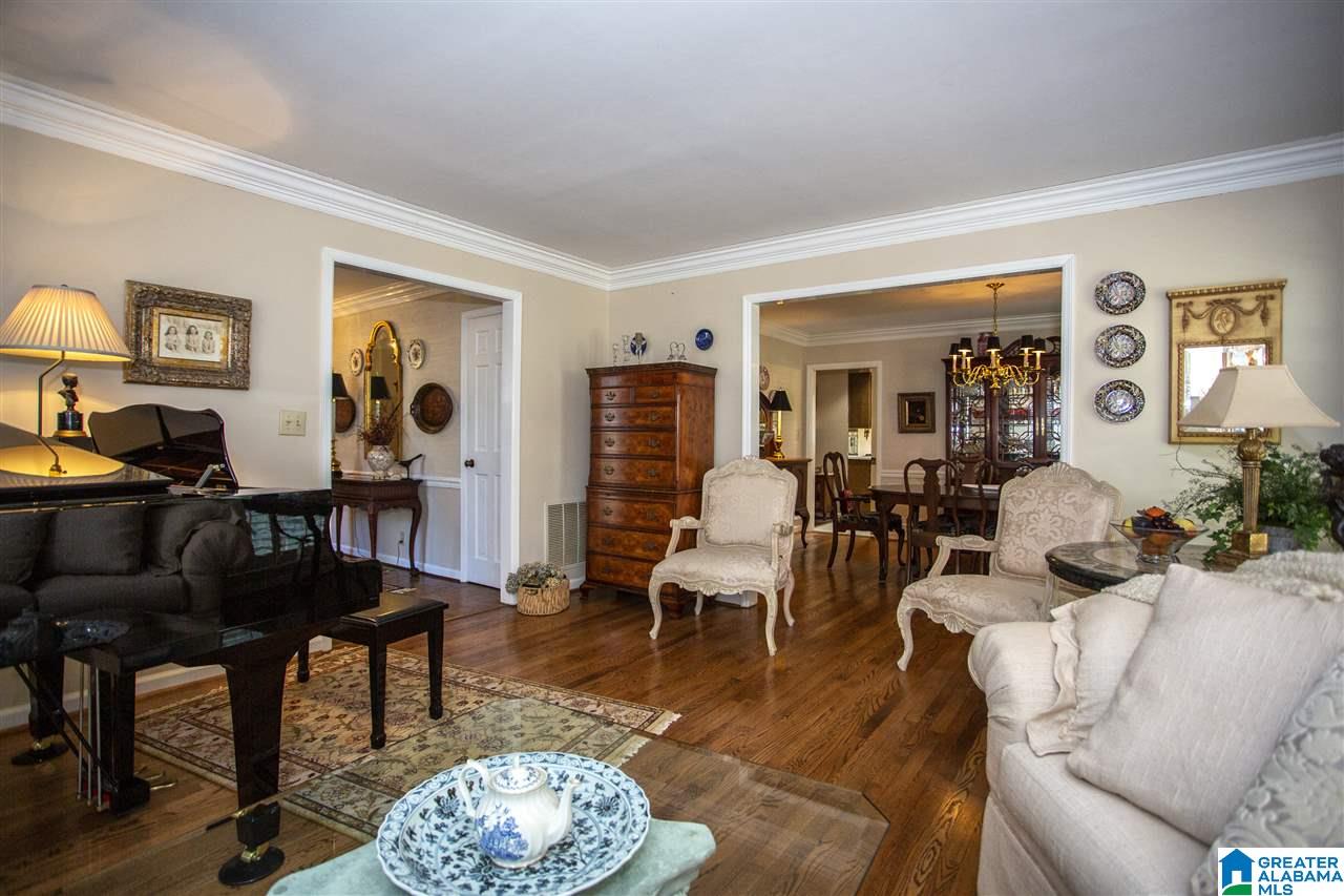 2608 Kings Ridge Drive Birmingham, AL 35243 - Photo 6 of 48
