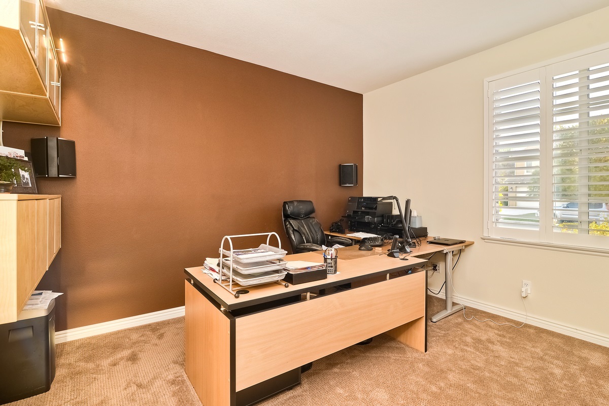 14552 Whispering Ridge Road San Diego, CA 92131 - Photo 12 of 25