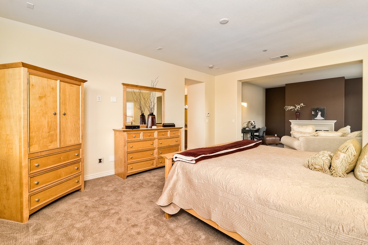 14552 Whispering Ridge Road San Diego, CA 92131 - Photo 16 of 25