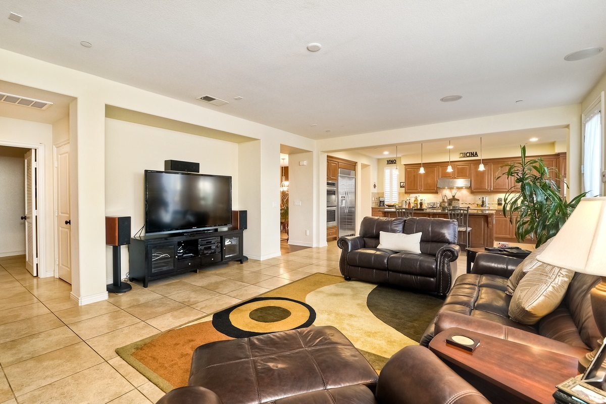 14552 Whispering Ridge Road San Diego, CA 92131 - Photo 6 of 25