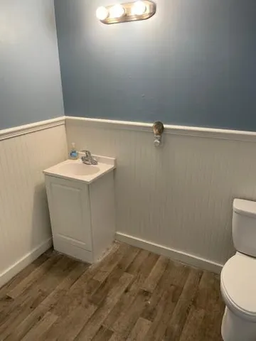 $2,200,000 | 16732-16735 Pacific Coast Highway, Sunset Beach, CA 90742