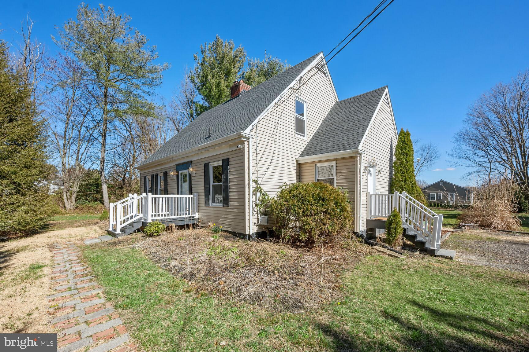 118 Fish Pond Road Sewell, NJ 08080 - Photo 3 of 31 View