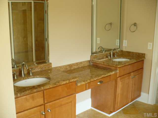 2916 Charleston Oaks Drive Raleigh, NC 27614 - Photo 10 of 12