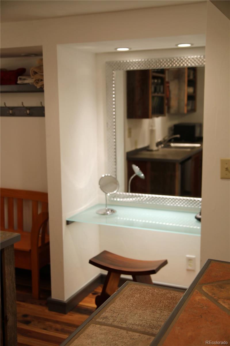 209 Choctaw Road Lyons, CO 80540 - Photo 26 of 32 Gallery Image 26