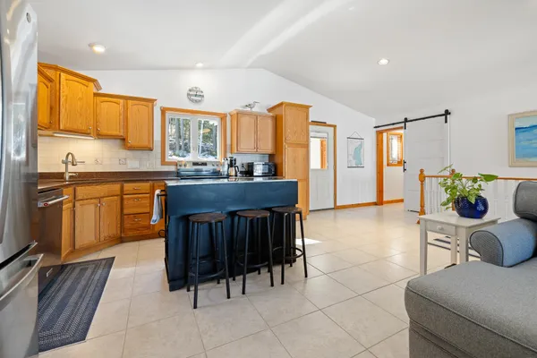 $1,175,000 | 91 Algonquin Road, Enfield, NH 03748