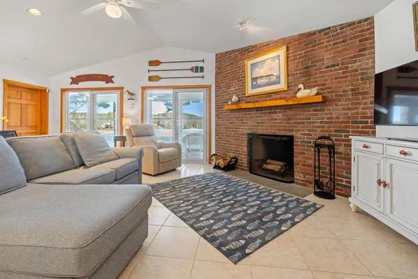 $1,175,000 | 91 Algonquin Road, Enfield, NH 03748