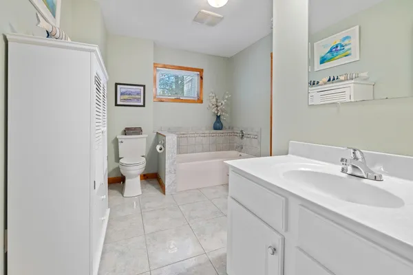 $1,175,000 | 91 Algonquin Road, Enfield, NH 03748