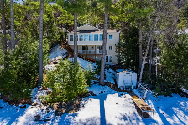 $1,175,000 | 91 Algonquin Road, Enfield, NH 03748