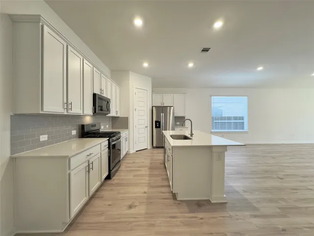 $2,395 | 2109 Gabriels Horn Road, Leander, TX 78641