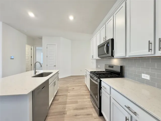 $2,395 | 2109 Gabriels Horn Road, Leander, TX 78641