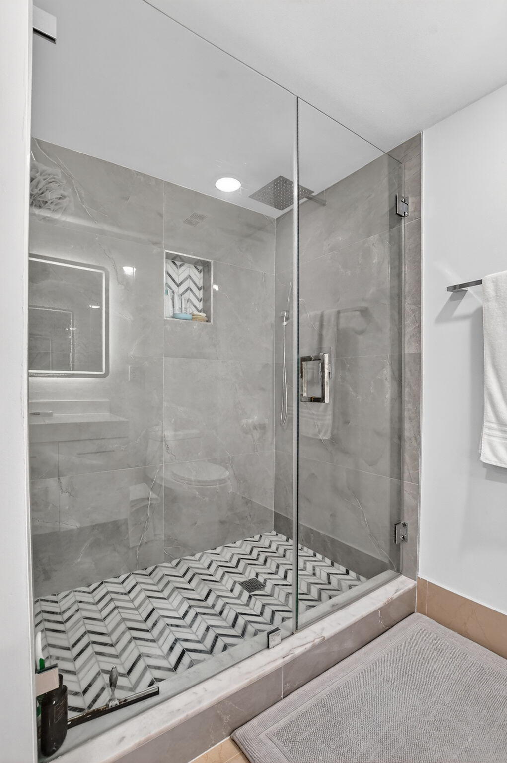 6335 Longboat Lane West, Unit E104 Boca Raton, FL 33433 - Photo 23 of 46 Primary Bath view 2