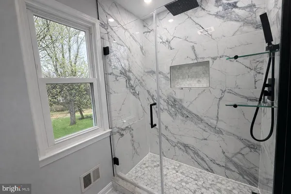 $5,250 | 1744 Lockerbie Lane, Vienna, VA 22182