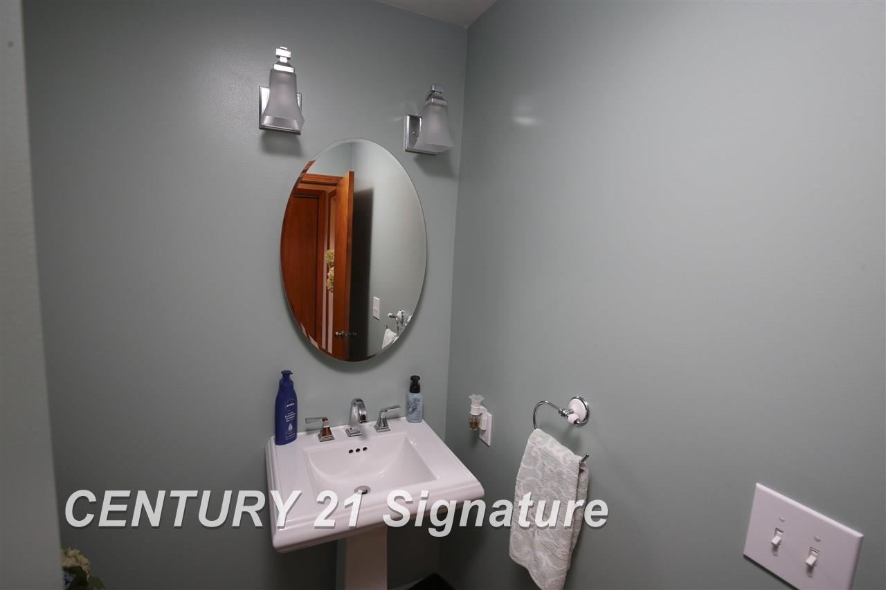 2396 East Chip Road Kawkawlin, MI 48631 - Photo 29 of 42