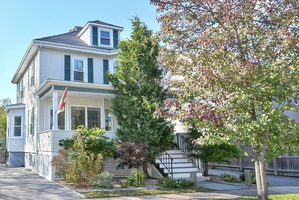 11 Cleveland Road Salem, MA 01970 - Photo 1 of 38 Gallery Image 1