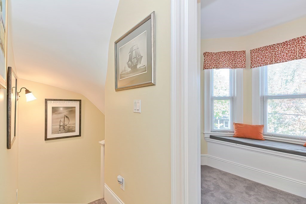 11 Cleveland Road Salem, MA 01970 - Photo 19 of 38 Gallery Image 19