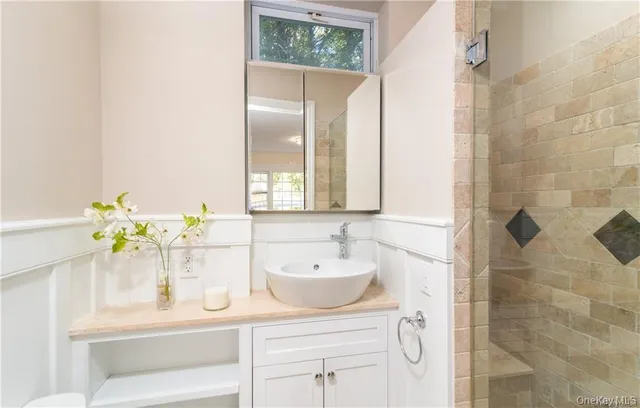 $7,200 | 1 Senate Place, Larchmont, NY 10538