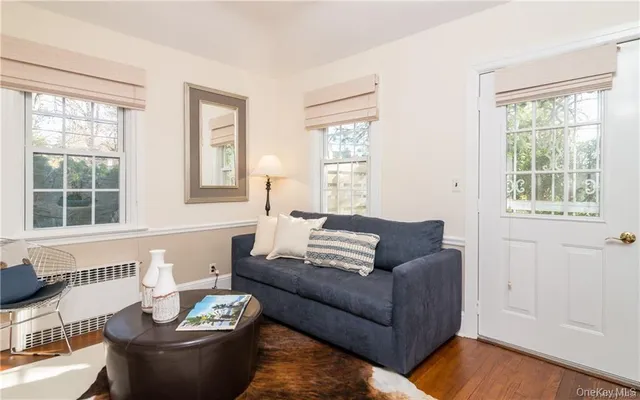 $7,200 | 1 Senate Place, Larchmont, NY 10538