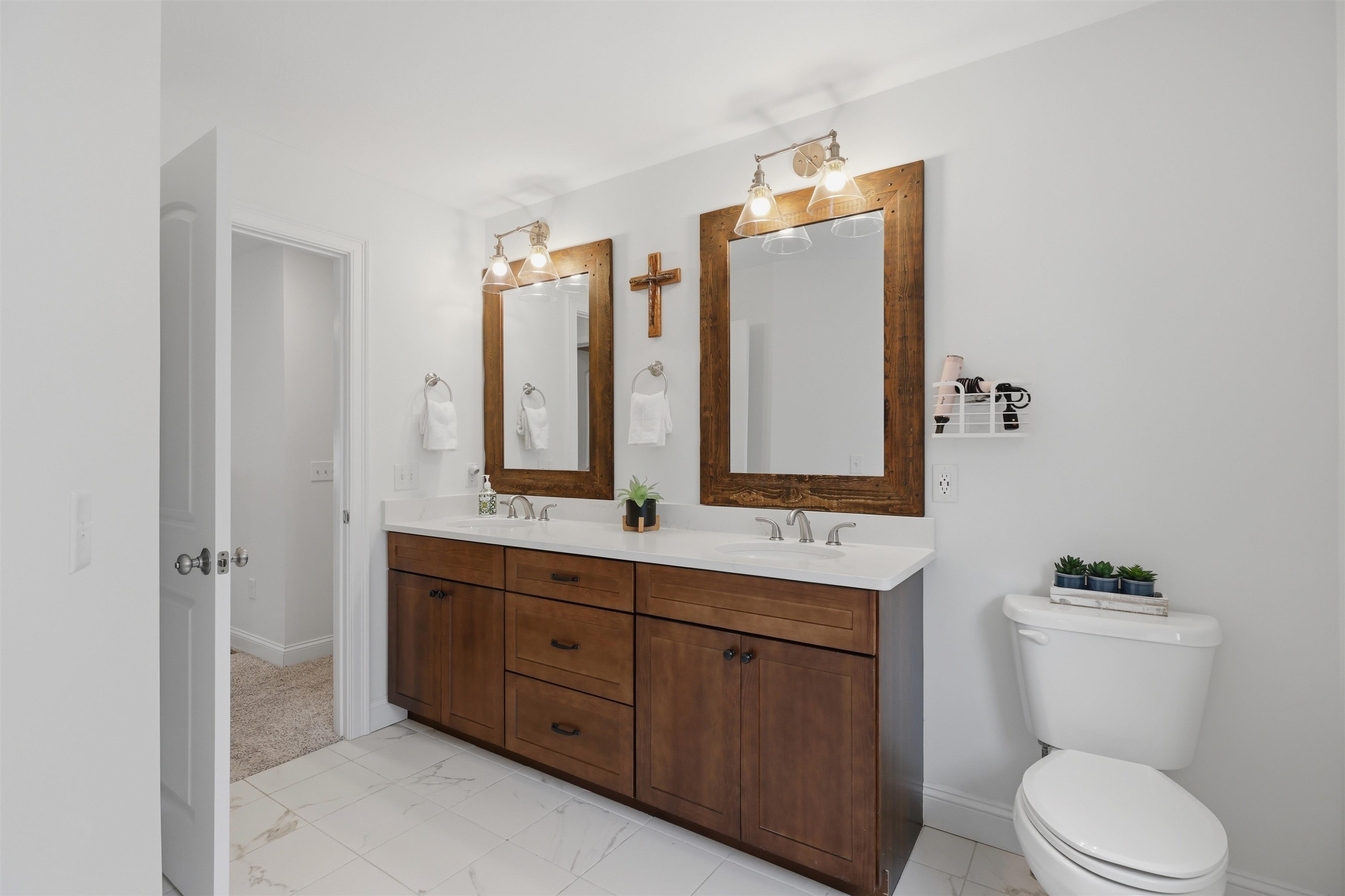 3 Hummingbird Lane Salem, NH 03079 - Photo 25 of 60