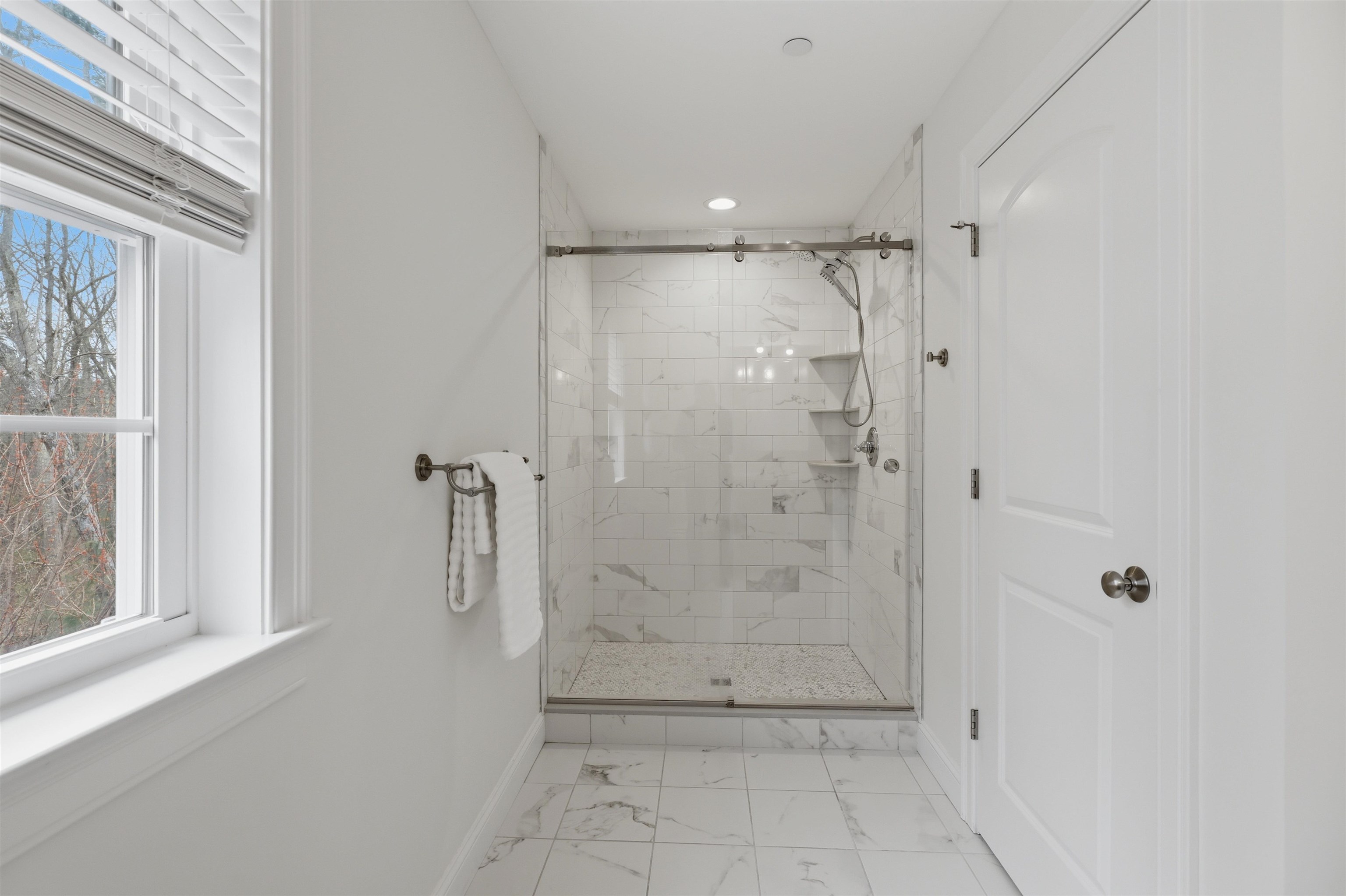 3 Hummingbird Lane Salem, NH 03079 - Photo 27 of 60