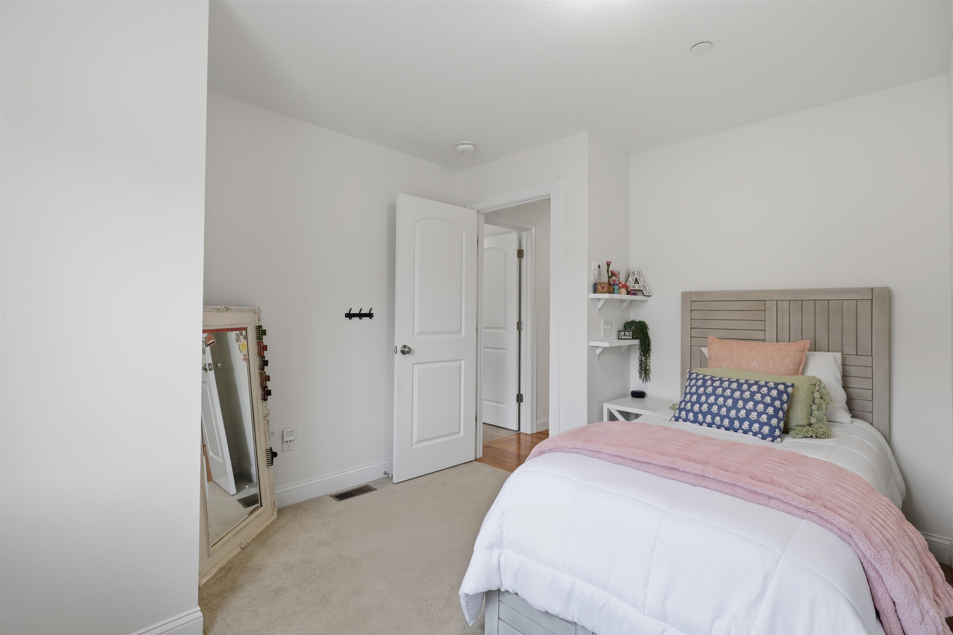 3 Hummingbird Lane Salem, NH 03079 - Photo 28 of 60