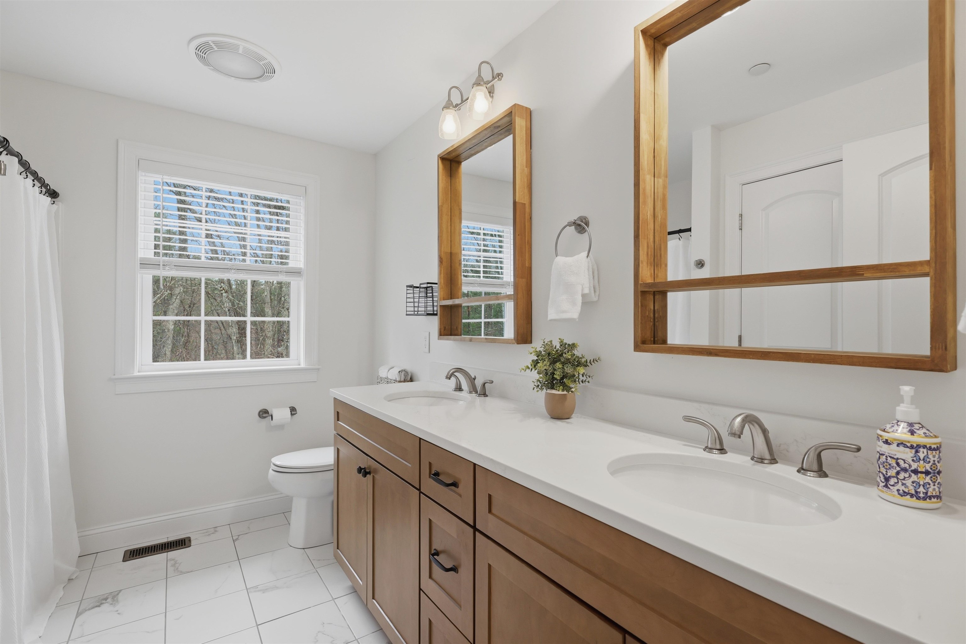 3 Hummingbird Lane Salem, NH 03079 - Photo 35 of 60