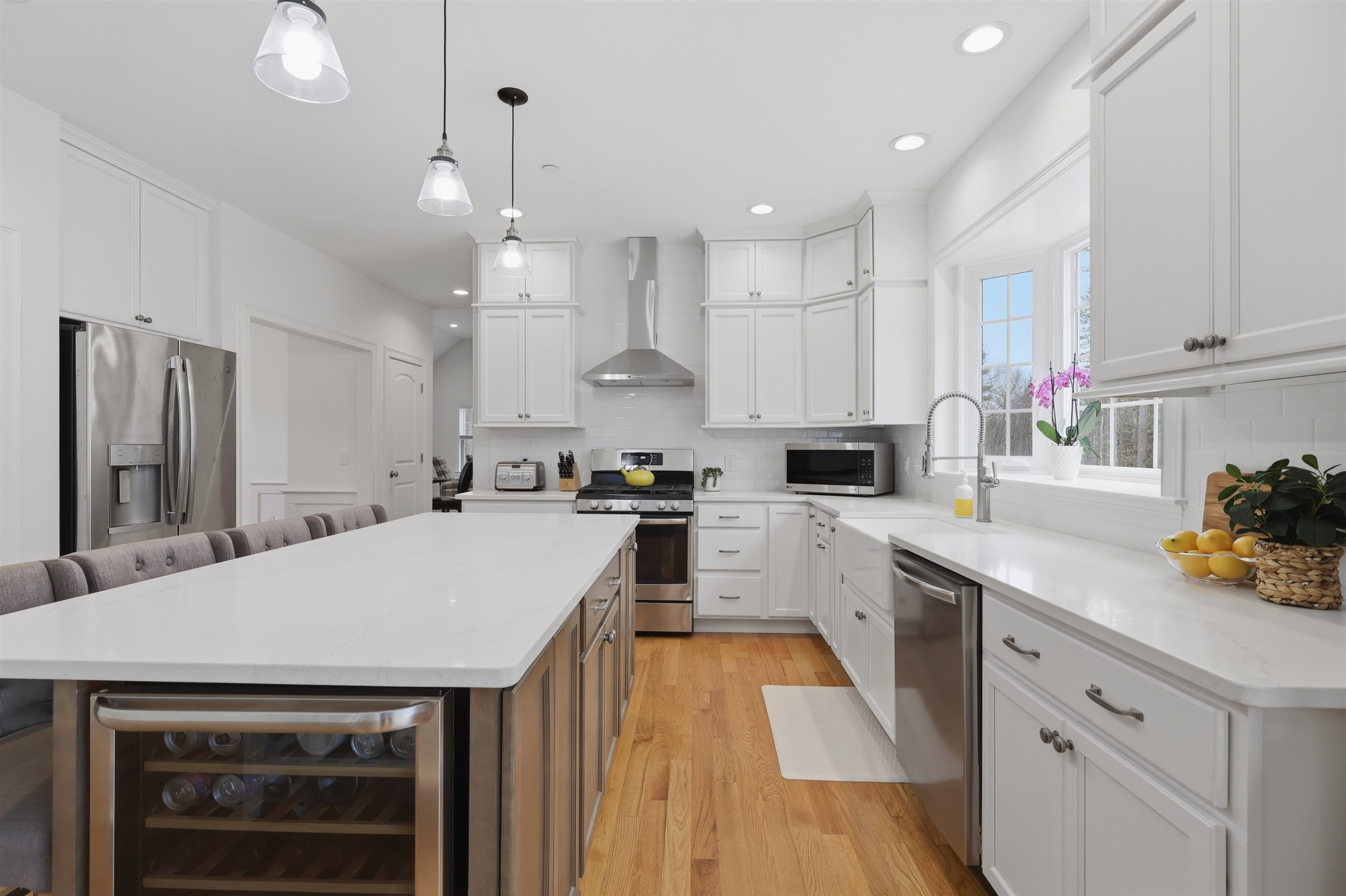 3 Hummingbird Lane Salem, NH 03079 - Photo 5 of 60