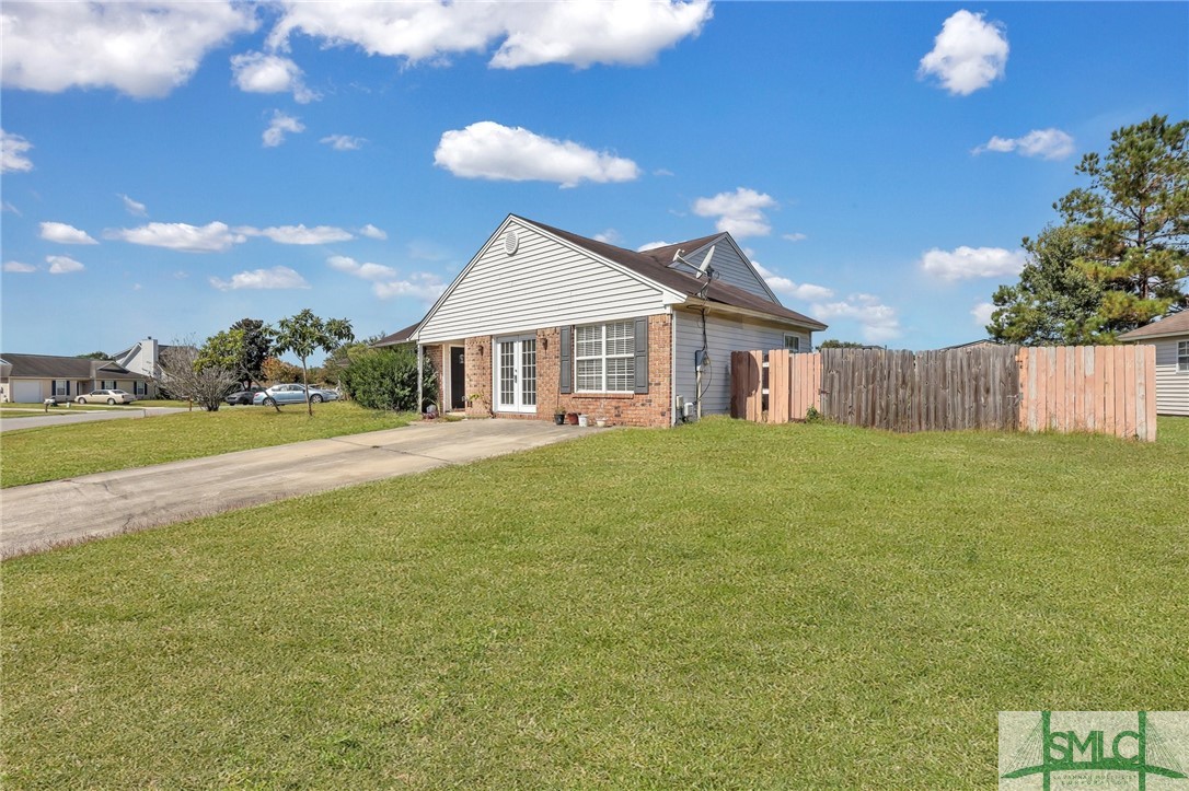 20 Parish Way Pooler, GA 31322 - Photo 3 of 42