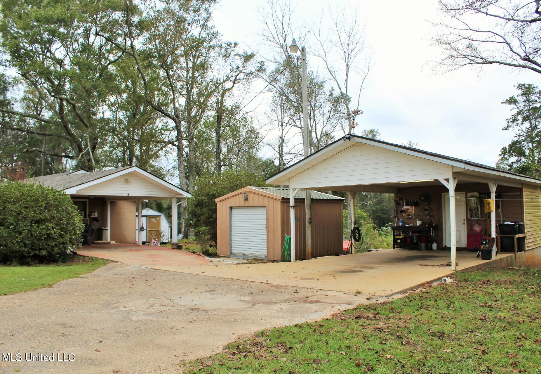 4220 Ward Pineview Road Lucedale, MS 39452 - Photo 21 of 31 21-Carport