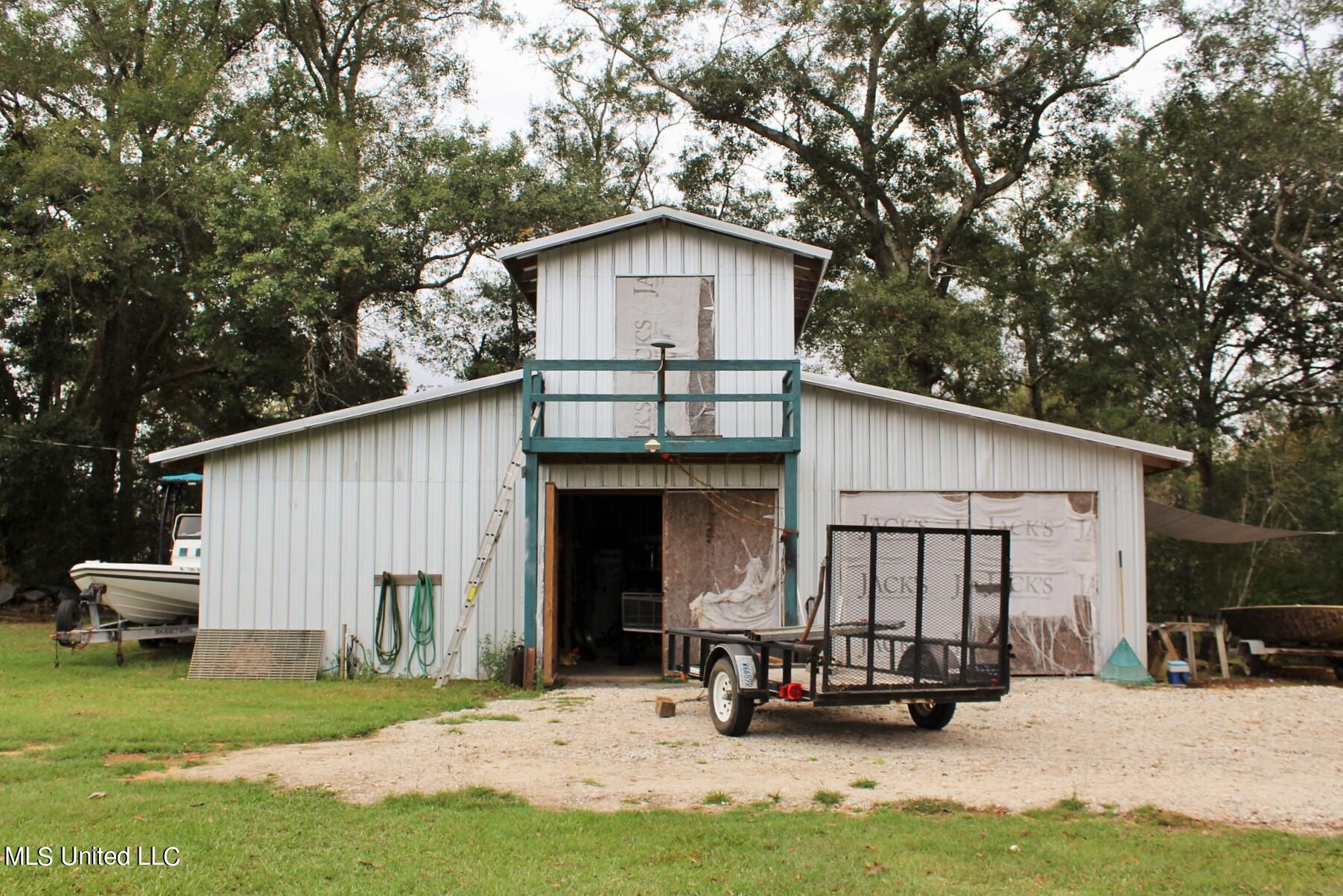 4220 Ward Pineview Road Lucedale, MS 39452 - Photo 23 of 31 23-Workshop