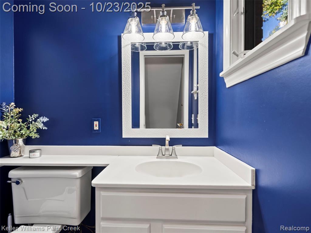2152 Avoncrest Drive Rochester Hills, MI 48309 - Photo 20 of 42