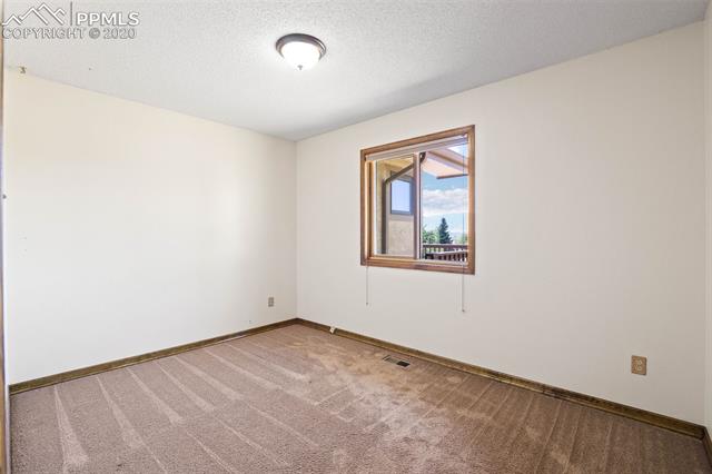 1125 Bowstring Road Monument, CO 80132 - Photo 19 of 21