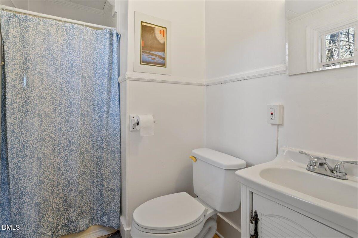 4429 Ryan Street Durham, NC 27704 - Photo 31 of 35 ADU Bathroom