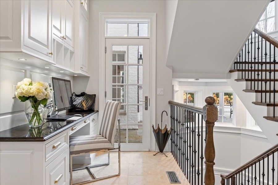 1045 Starr Road Winnetka, IL 60093 - Photo 40 of 57