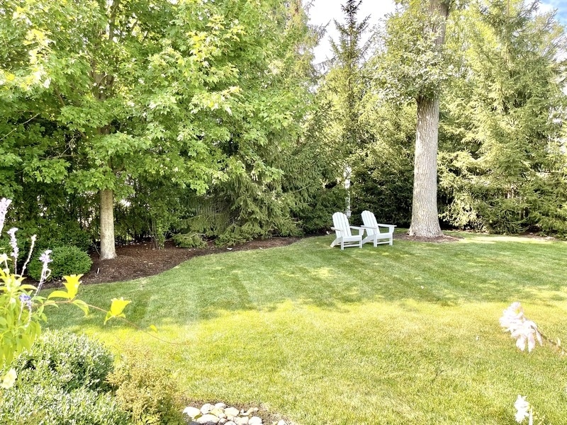 1045 Starr Road Winnetka, IL 60093 - Photo 54 of 57 a house with swimming pool in front of it