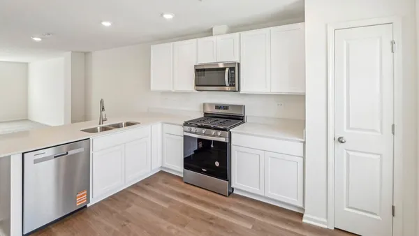 $354,990 | 6395 Ulster Drive, Tinley Park, IL 60477